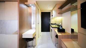 Compact And Comfy Studio At Puri Mas Apartment