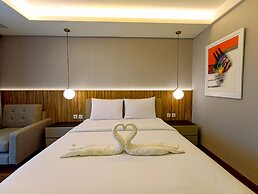 Cozy Studio Room At Mataram City Apartment