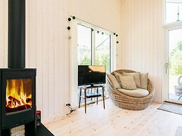 6 Person Holiday Home in Hals