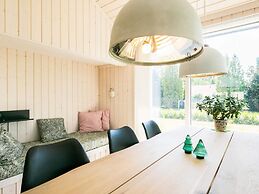 6 Person Holiday Home in Hals