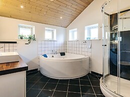 8 Person Holiday Home in Asnaes