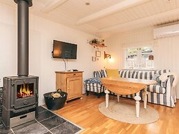 5 Person Holiday Home in Saeby-by Traum
