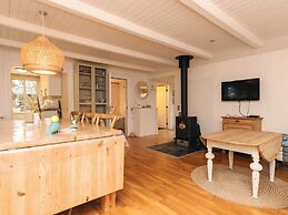 5 Person Holiday Home in Saeby-by Traum