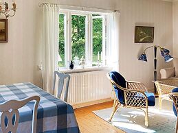 6 Person Holiday Home in Dalskog