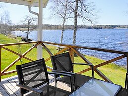 6 Person Holiday Home in Gullspang-by Traum
