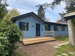 6 Person Holiday Home in Dronningmolle
