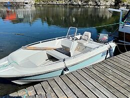 6 Person Holiday Home in Espevaer-by Traum