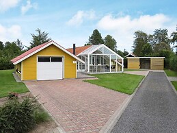 6 Person Holiday Home in Hals-by Traum