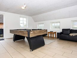 18 Person Holiday Home in Ulfborg