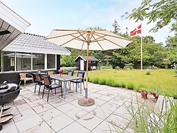 6 Person Holiday Home in Karrebaeksminde-by Traum