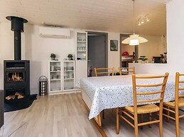 8 Person Holiday Home in Hadsund-by Traum