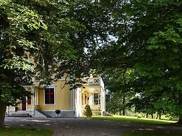 15 Person Holiday Home in Hjortkvarn-by Traum