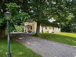 15 Person Holiday Home in Hjortkvarn-by Traum