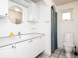 10 Person Holiday Home in Blavand