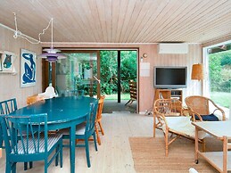 6 Person Holiday Home in Farevejle-by Traum