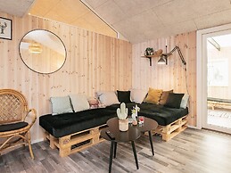 6 Person Holiday Home in Hals