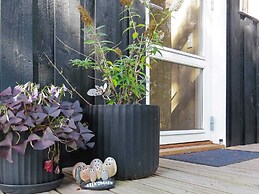 6 Person Holiday Home in Hals