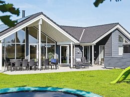 14 Person Holiday Home in Idestrup