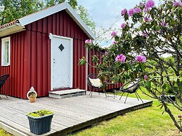 6 Person Holiday Home in Hacksvik-by Traum