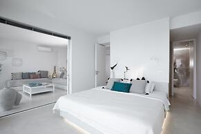 Infinite Blue Luxury Suites