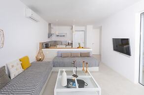 Infinite Blue Luxury Suites