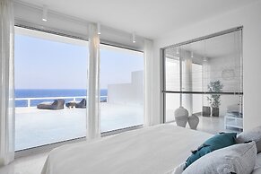 Infinite Blue Luxury Suites