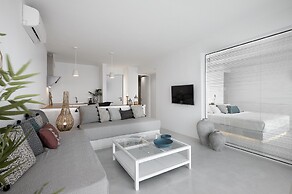 Infinite Blue Luxury Suites