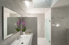 Infinite Blue Luxury Suites