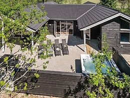 18 Person Holiday Home in Fjerritslev