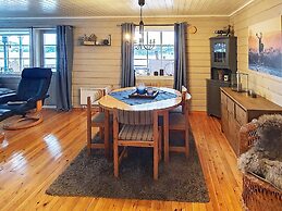 7 Person Holiday Home in Jarfjord-by Traum