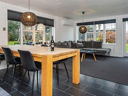 6 Person Holiday Home in Tarm-by Traum