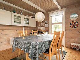 6 Person Holiday Home in Hals