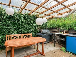 10 Person Holiday Home in Albaek