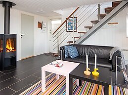 6 Person Holiday Home in Hemmet