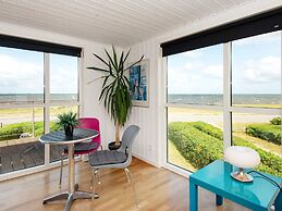 6 Person Holiday Home in Hemmet