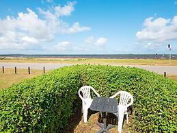 6 Person Holiday Home in Hemmet