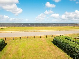 6 Person Holiday Home in Hemmet