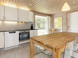 10 Person Holiday Home in Vaeggerlose-by Traum