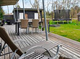 6 Person Holiday Home in Vaeggerlose-by Traum