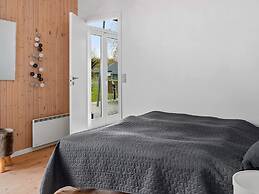 6 Person Holiday Home in Vaeggerlose-by Traum