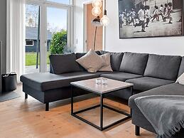 6 Person Holiday Home in Vaeggerlose-by Traum