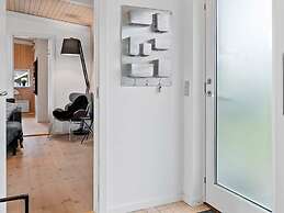 6 Person Holiday Home in Vaeggerlose-by Traum