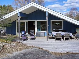 6 Person Holiday Home in Stromstad-by Traum