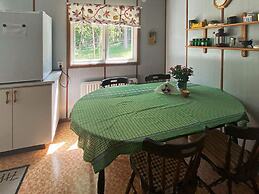 6 Person Holiday Home in Bottnaryd-by Traum