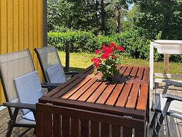 6 Person Holiday Home in Bottnaryd-by Traum