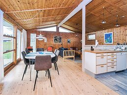 4 Person Holiday Home in Store Fuglede