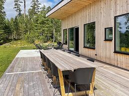 8 Person Holiday Home in Hacksvik-by Traum