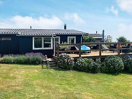 6 Person Holiday Home in Hejls