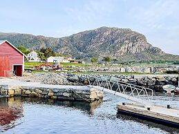 5 Person Holiday Home in Svelgen-by Traum