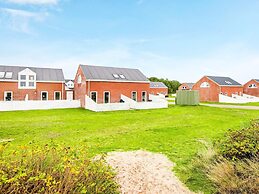 6 Person Holiday Home in Romo-by Traum